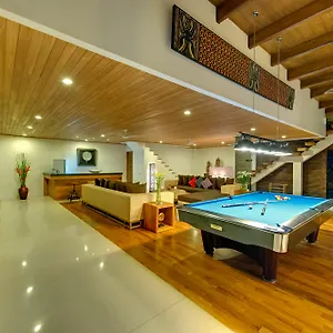 Kinaree Estate Villa Seminyak (Bali)